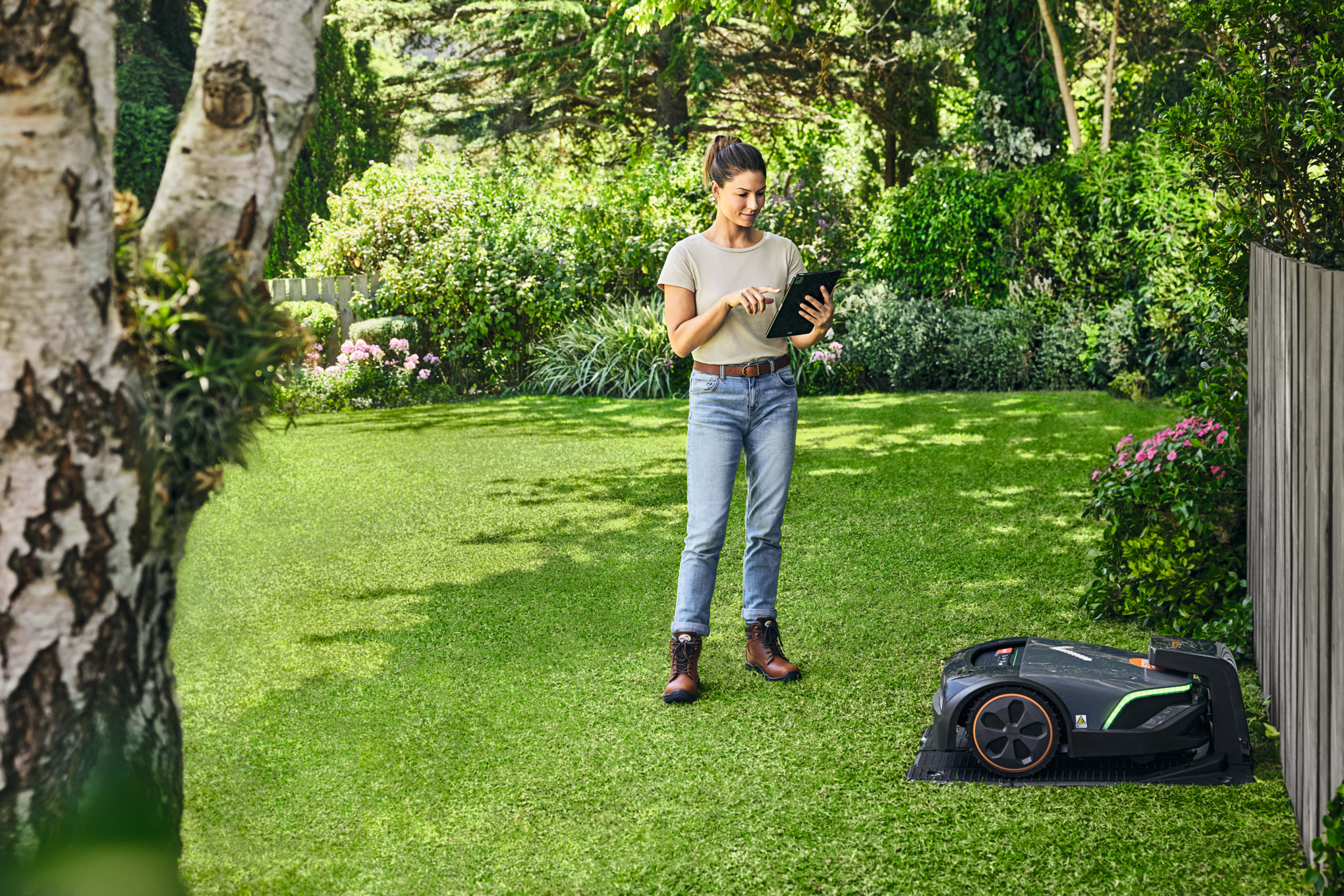 ¡MOW® 6 EVO robotic mower