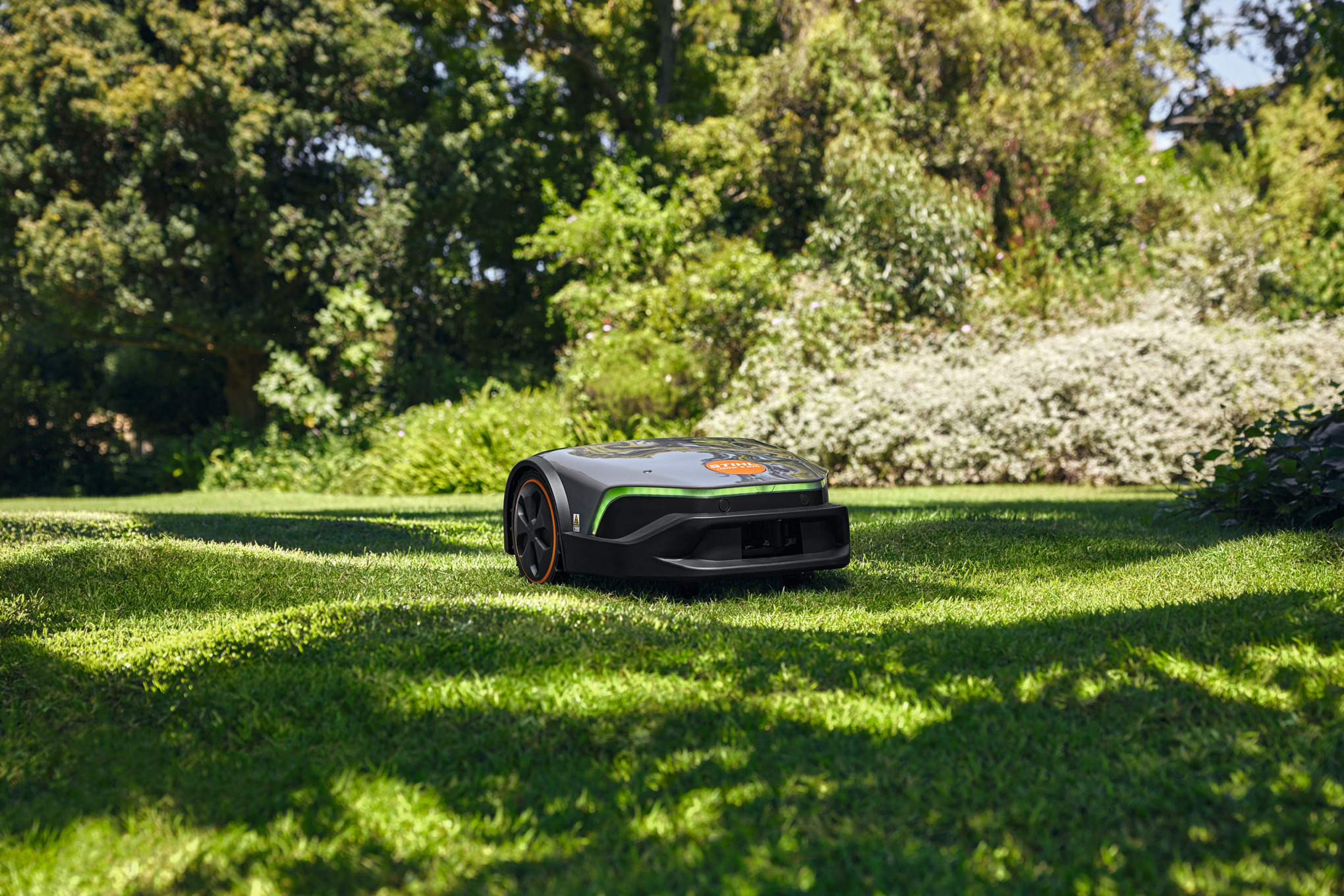 ¡MOW® 6 EVO robotic mower